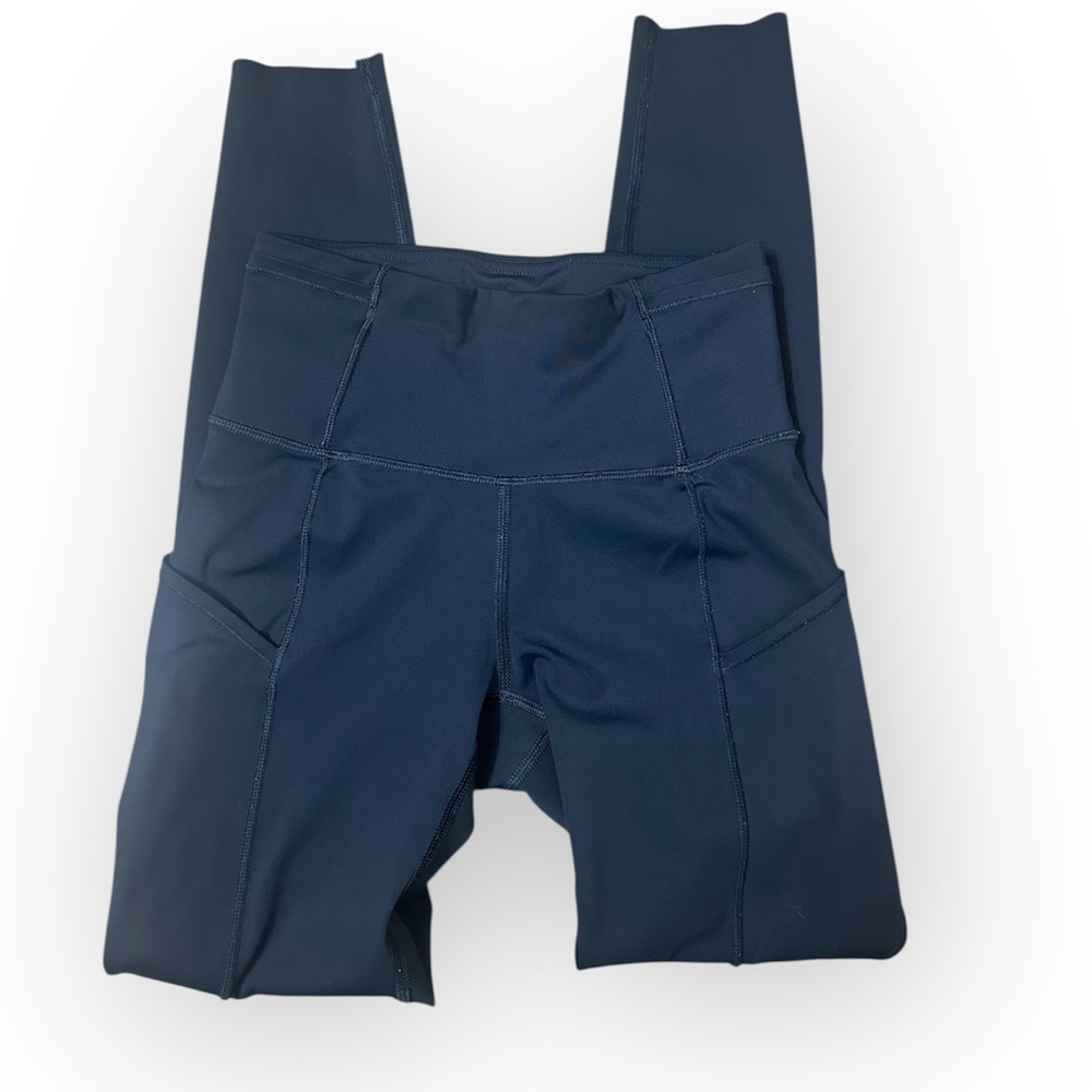 Lululemon Swift Speed High-Rise Crop Leggings in True Navy- Size 2- Like‎ New